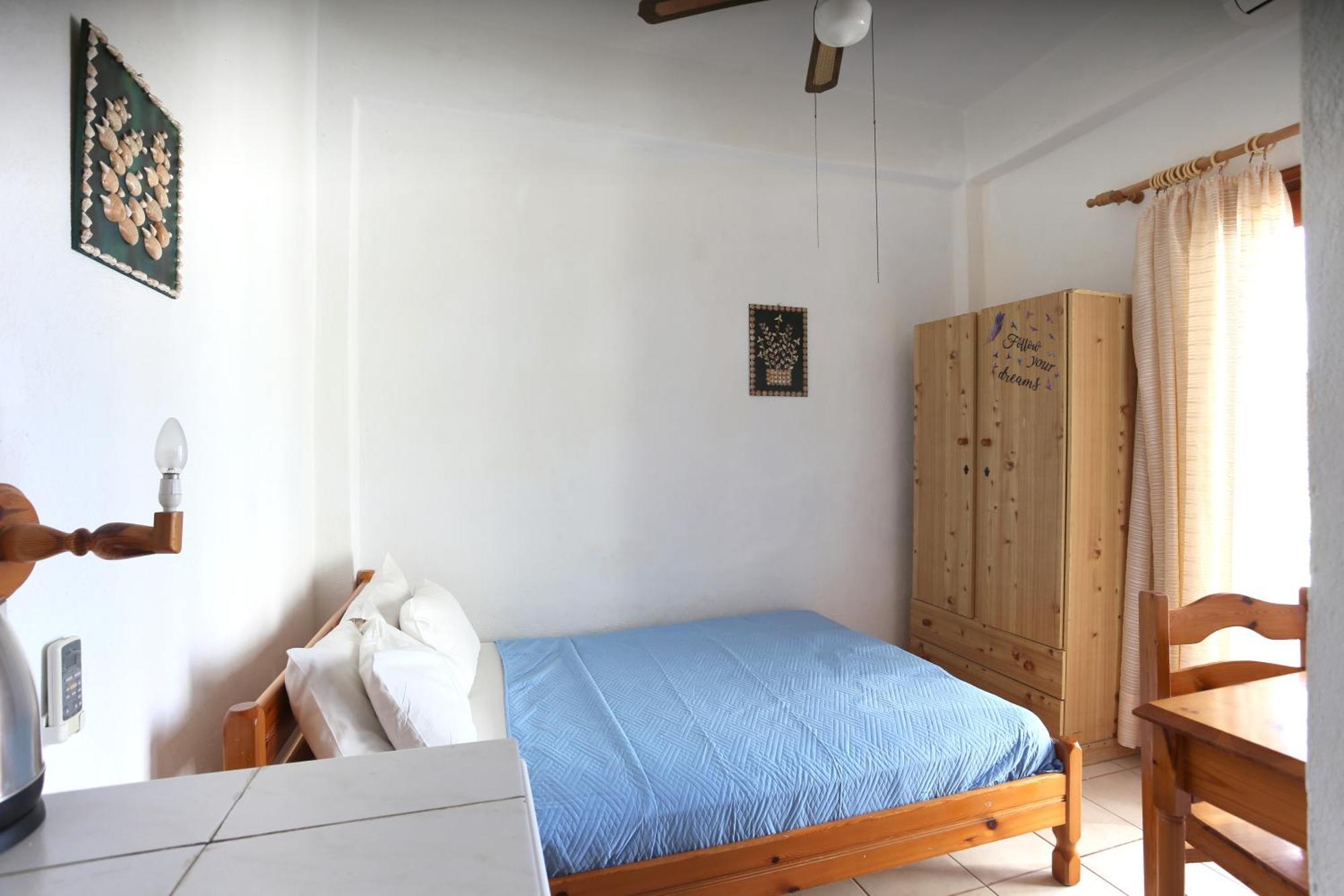 Armena Inn アルメニスティス エクステリア 写真