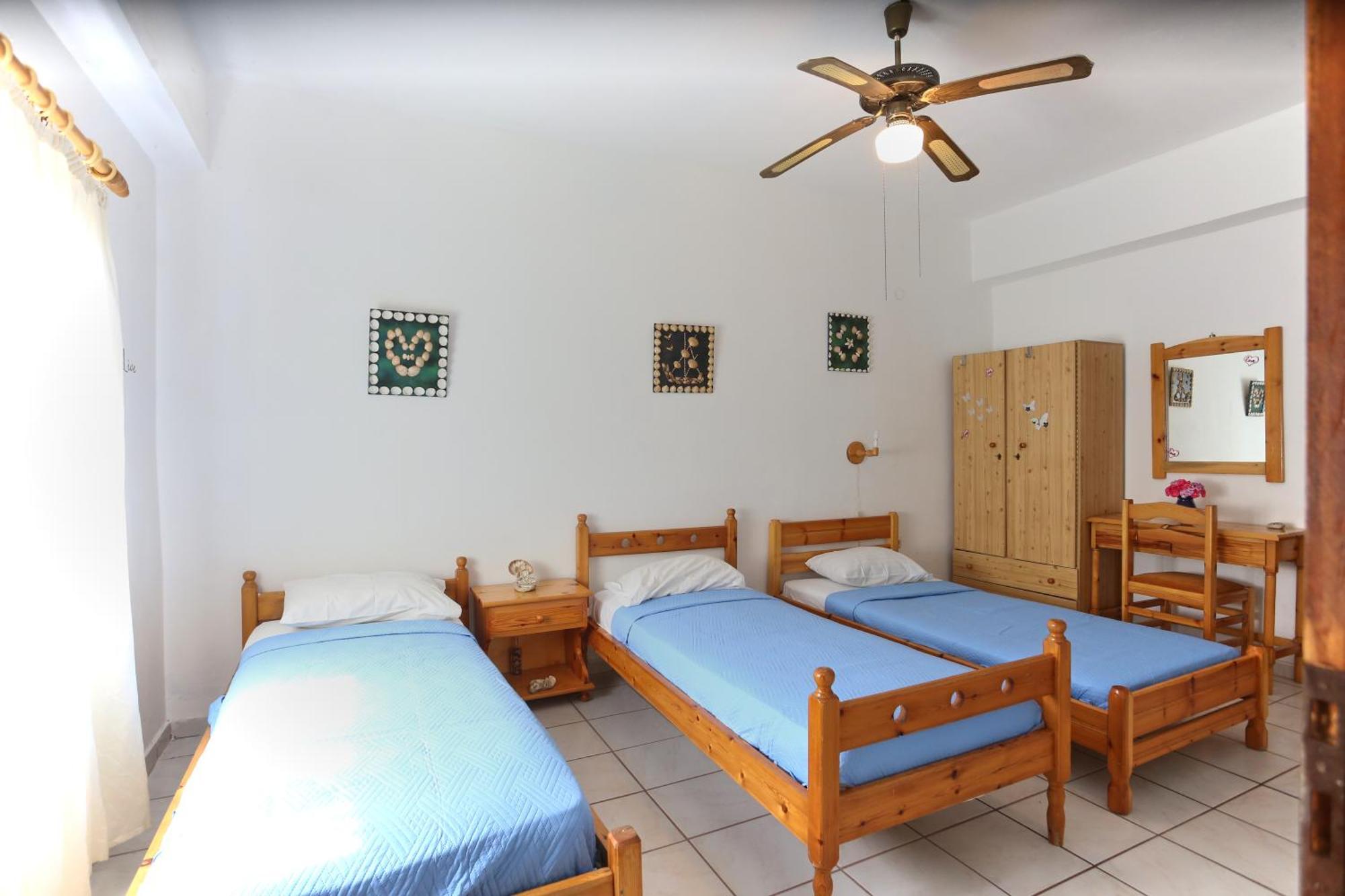 Armena Inn アルメニスティス エクステリア 写真
