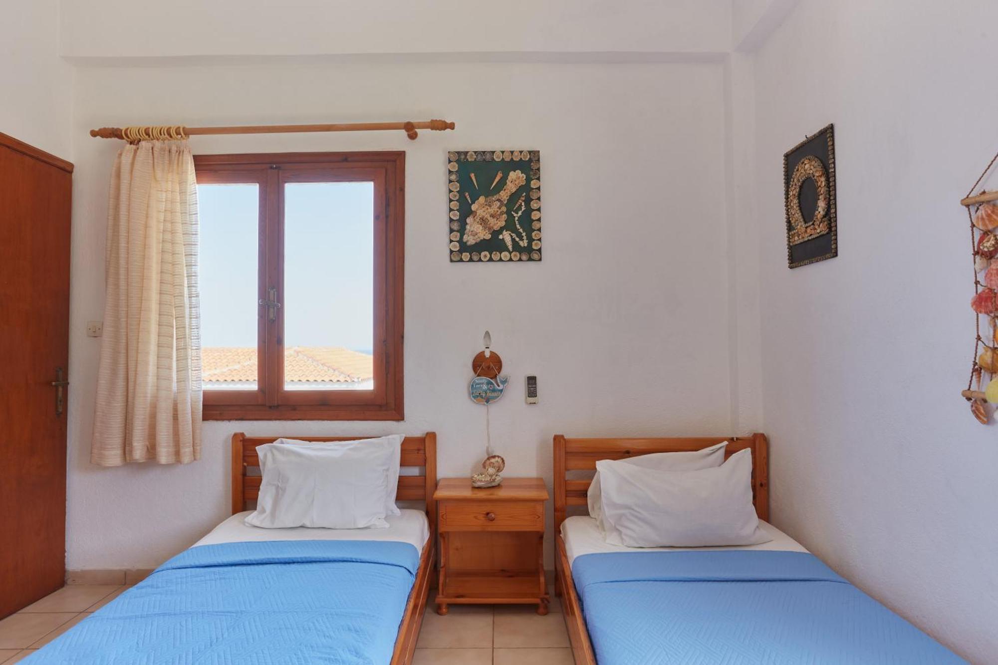Armena Inn アルメニスティス エクステリア 写真