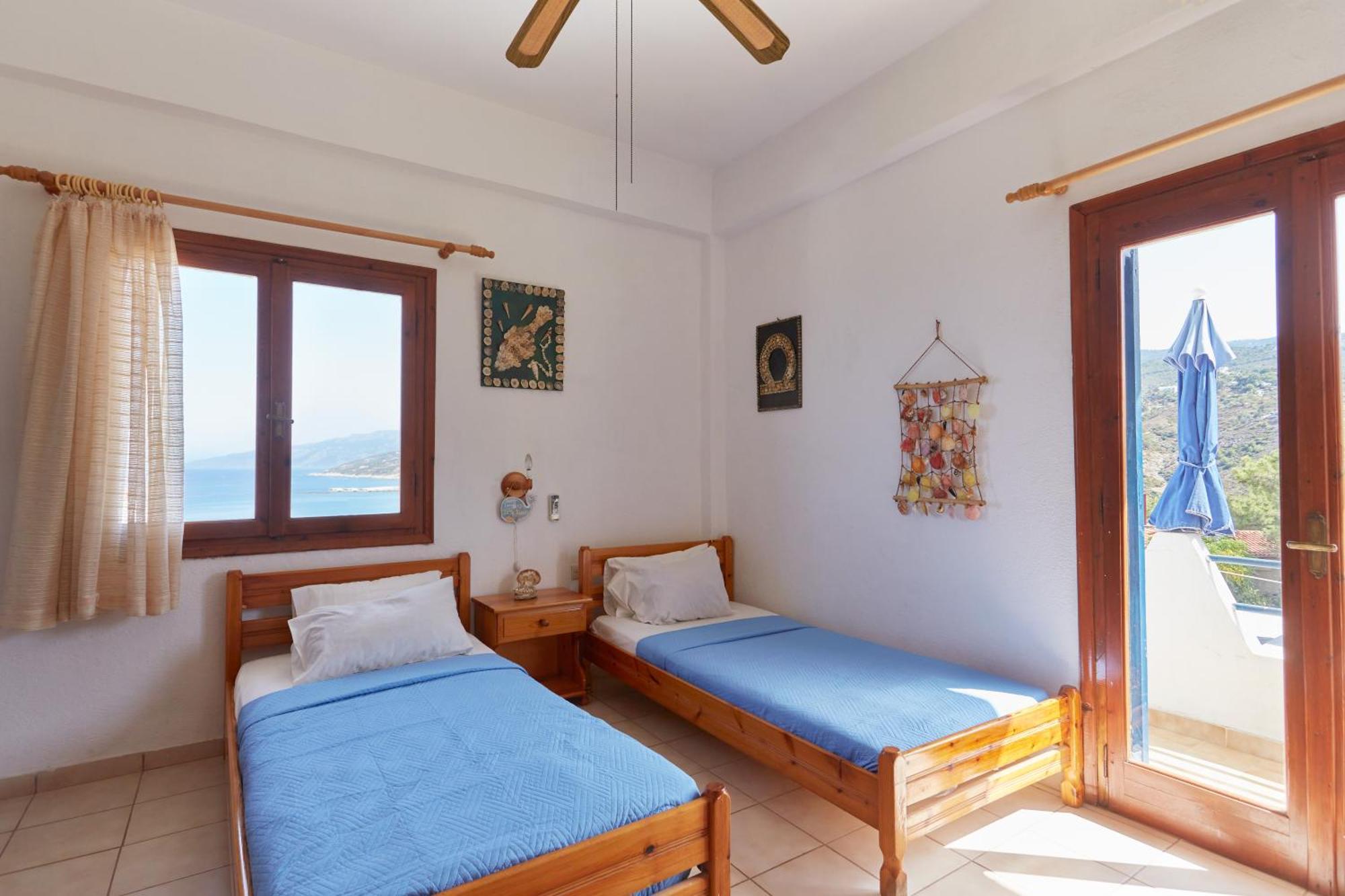 Armena Inn アルメニスティス エクステリア 写真