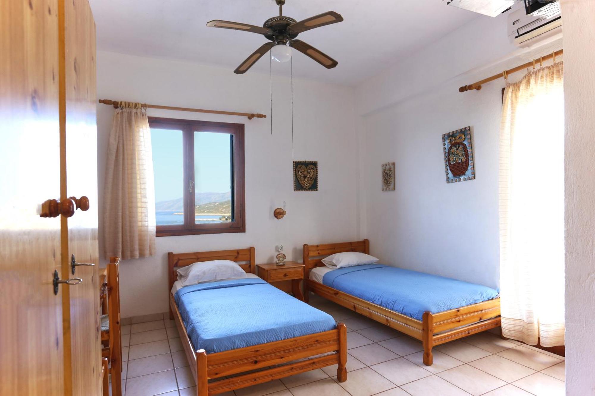 Armena Inn アルメニスティス エクステリア 写真